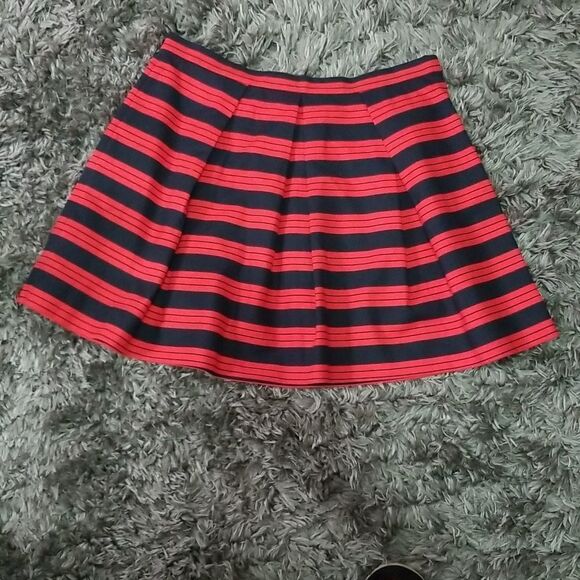 GAP Red and Blue Pleated Skirt size 8 - Picture 7 of 8